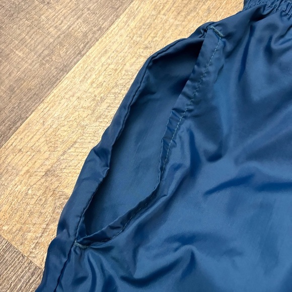 Men’s NIKE Vintage windbreaker pants with drawstring Size XL nylon - Picture 9 of 13